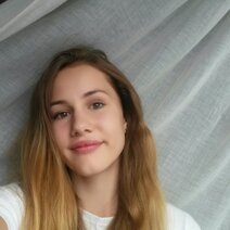 
                Viktorie Hudečková
            