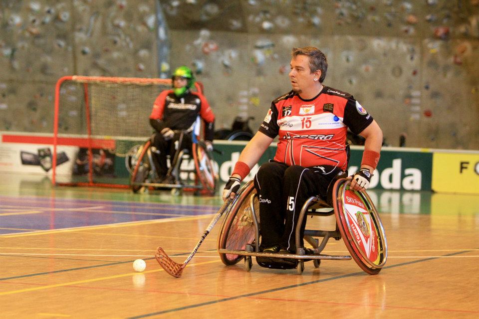 
                    Tomáš Uhlík
                